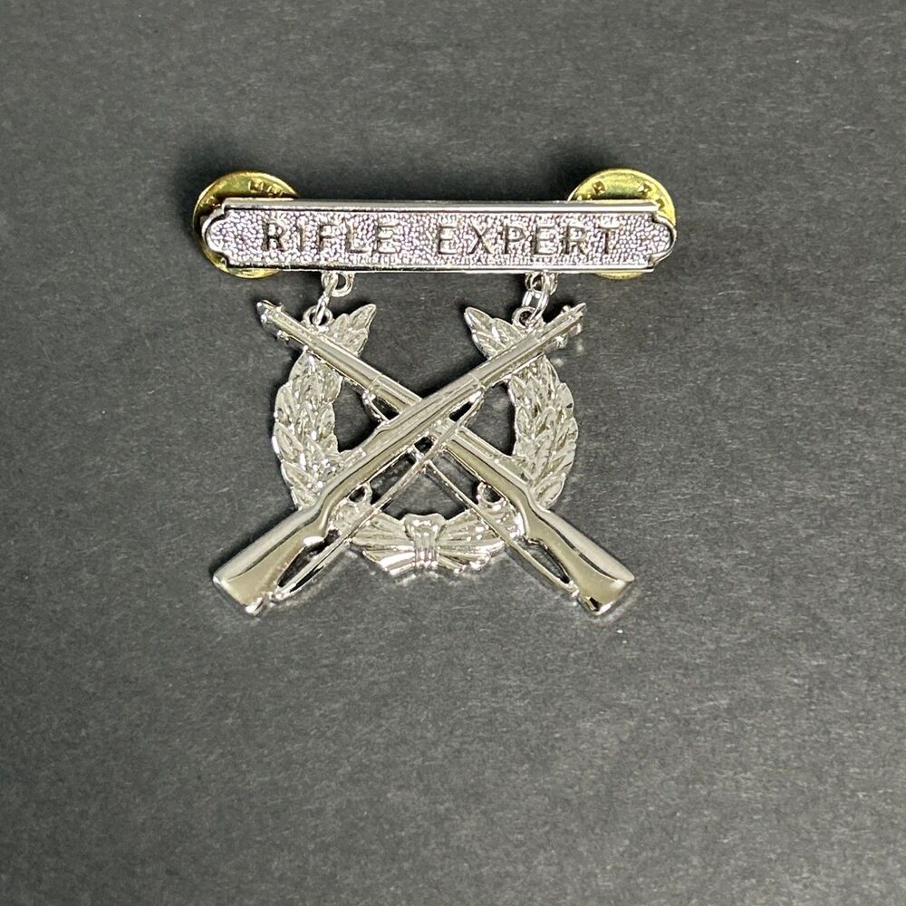 US Marine Corps Qualification Marksmanship Badges Rifle Expert Pin Brooch